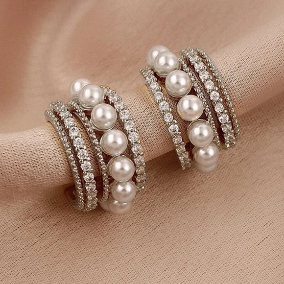 Jewelry - Silver Rhinestone & Faux Pearl Decor Hoop Bridal, Glam Earrings